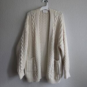 Aritzia Wilfred blend Wool and Alpaca cardigan